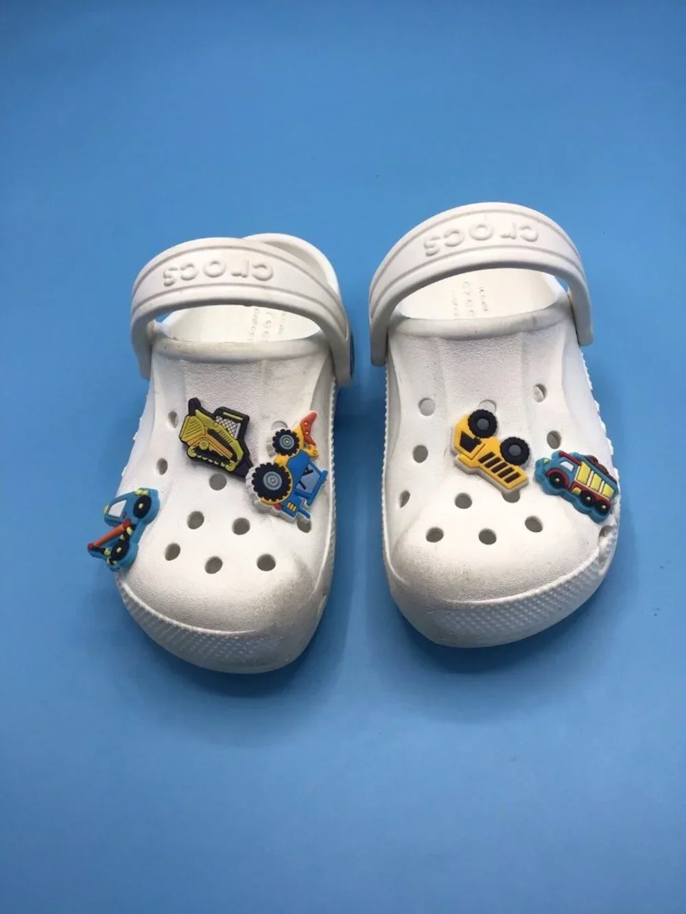 Crocs Kids Baya Clog Size C 10 White Comfort Whit Charms